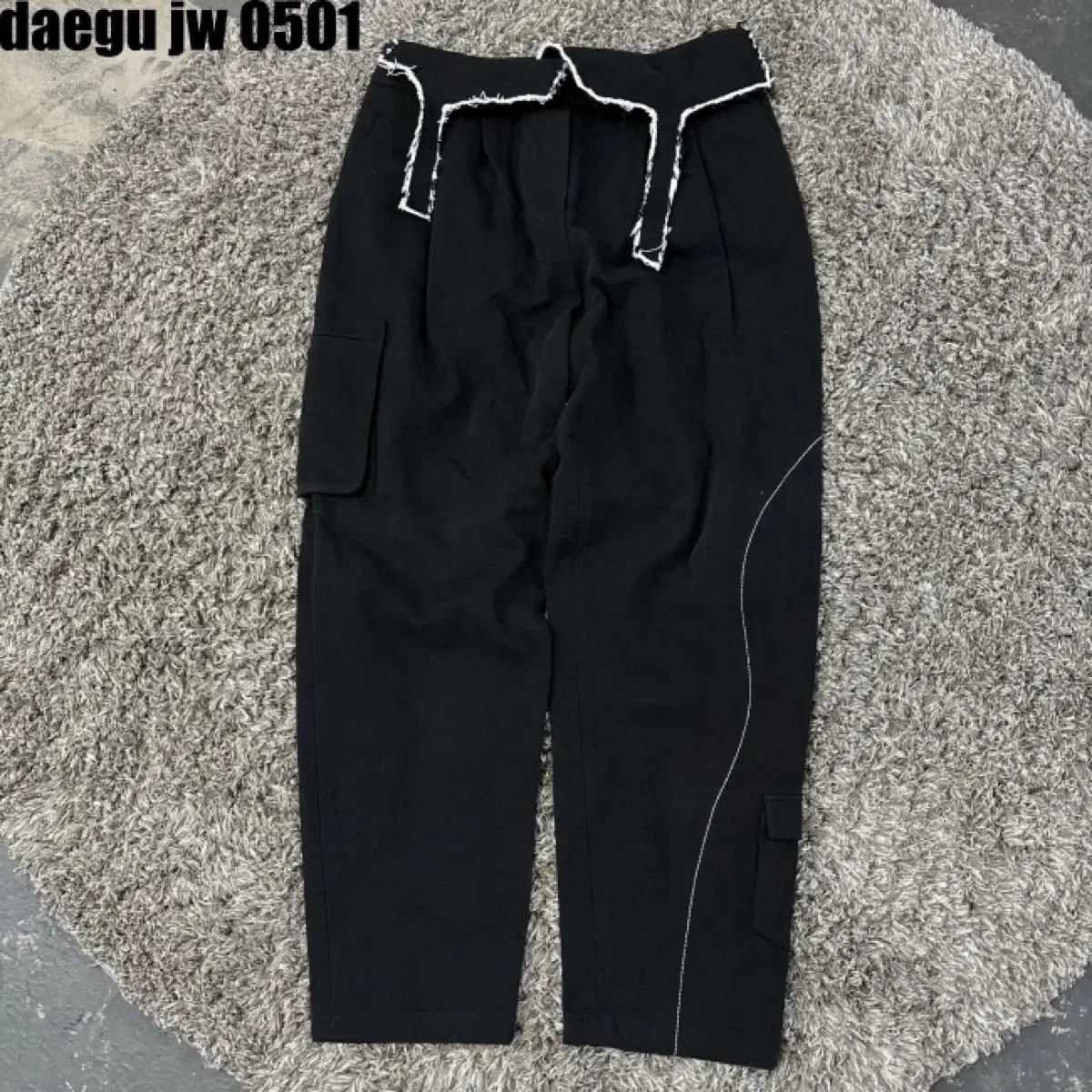 MATIN KIM | 마뗑킴 Matin Kim Nylon Cargo Work Pants Brown #마뗑킴